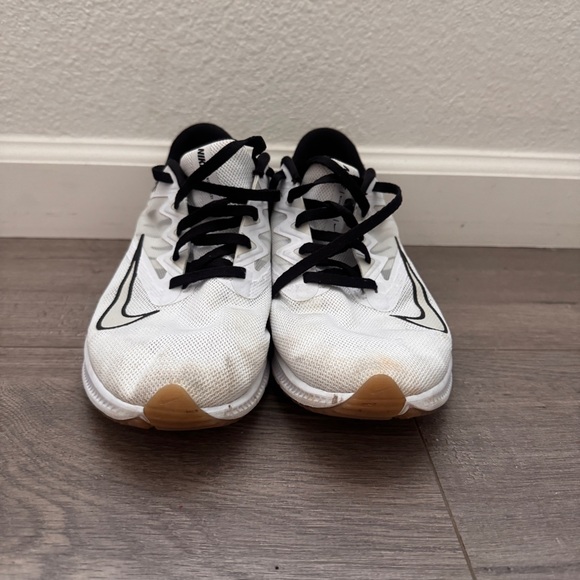 Nike Women’s Running Leopard Print Sneaker Size 9 - Picture 2 of 6